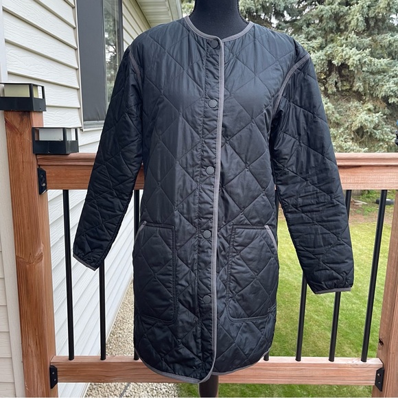 LL Bean Lightweight Quilted Chore Coat Women Small Black Jacket Barn Utility - Picture 1 of 15